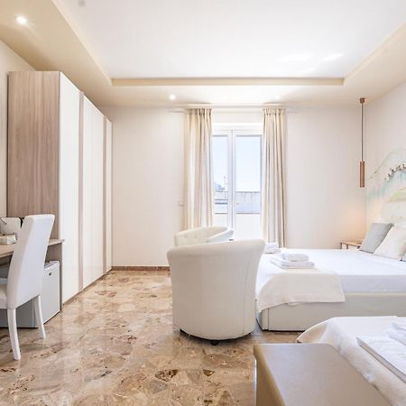 加利波利Dei Del Mare Extra Luxury住宿加早餐旅馆 外观 照片
